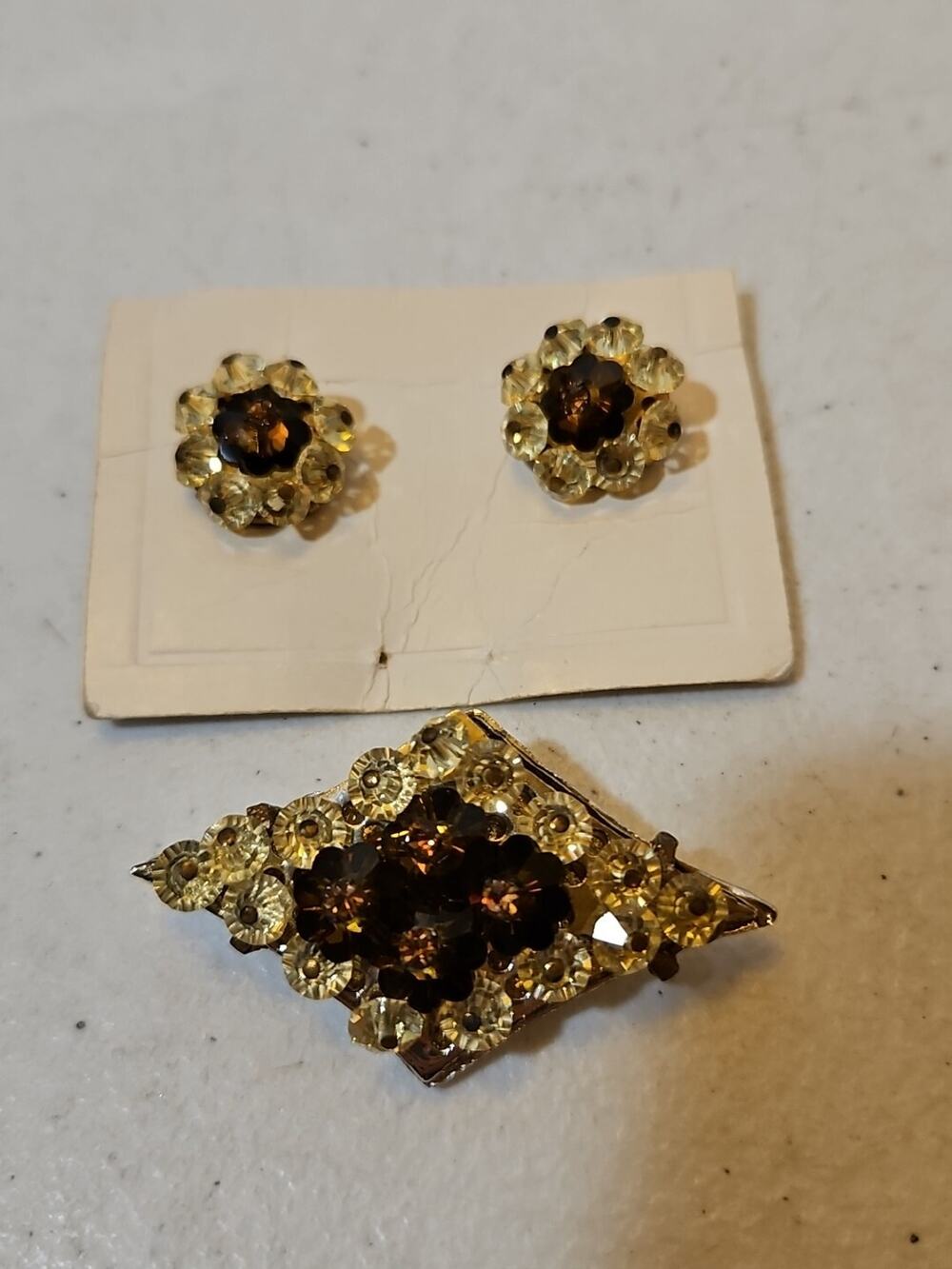 Vintage Beaded Brooch & Clip On Earring Set